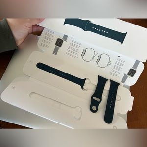 Genuine Apple Watch 40mm Sport Band Mallard Green